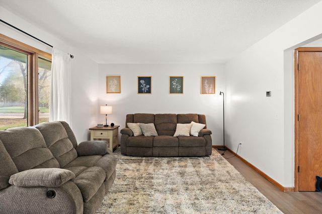 13553 Gladiola Street NW, Andover, MN 55304