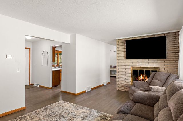 13553 Gladiola Street NW, Andover, MN 55304