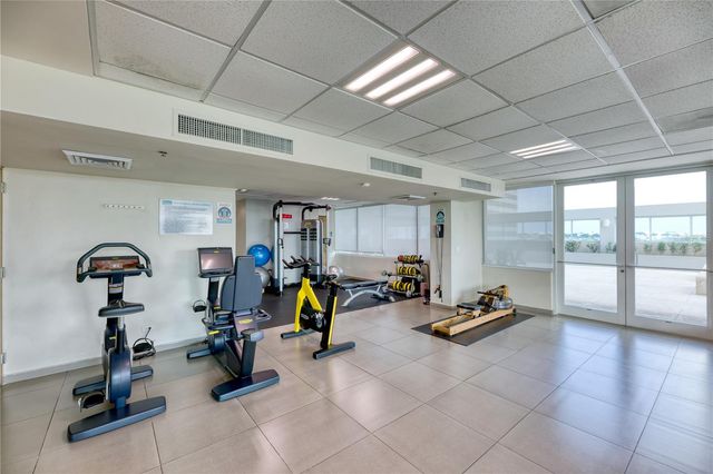 48 MUNOZ RIVERA AVENUE 807, San Juan, PR 00918