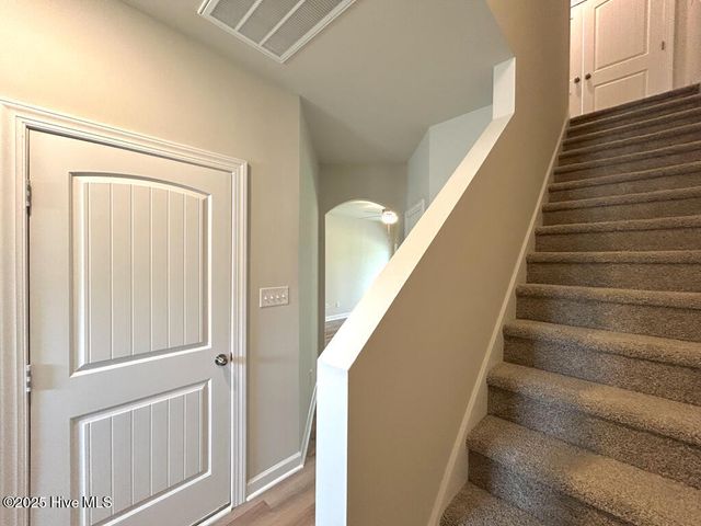 113 Crab Claw Spit Lane, Jacksonville, NC 28546