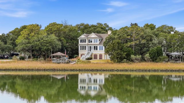 22 Salt Creek Pl., Pawleys Island, SC 29585