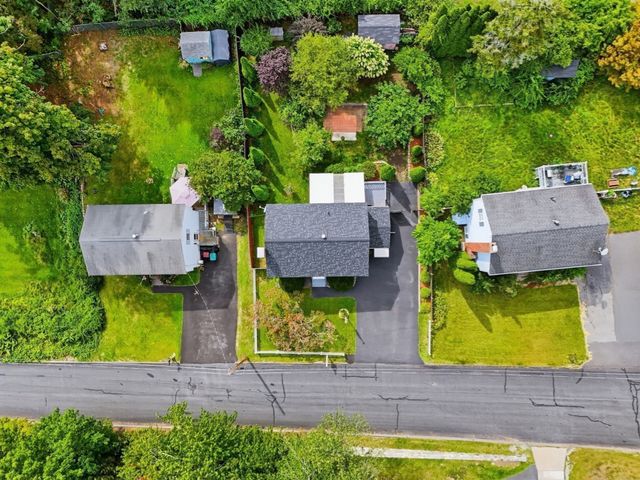 76 Mount Pleasant, Lowell, MA 01850