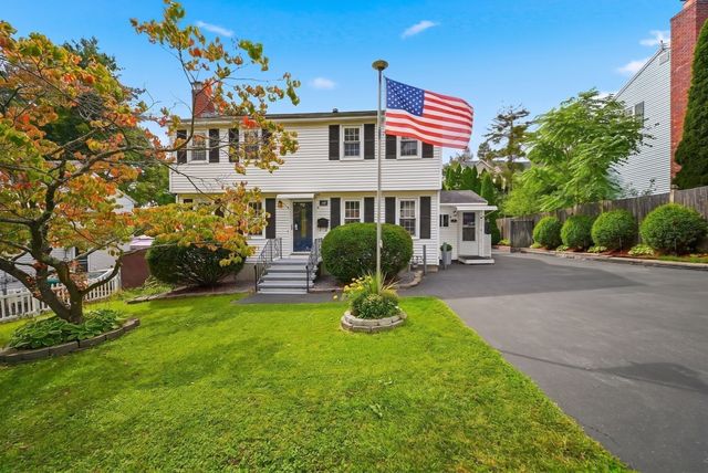 76 Mount Pleasant, Lowell, MA 01850