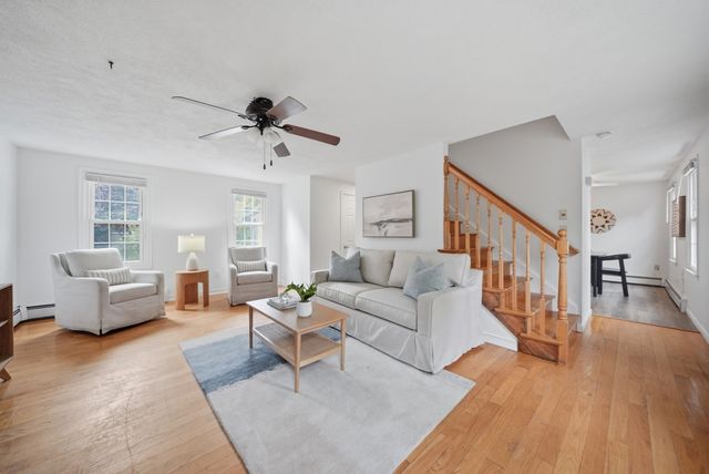 76 Mount Pleasant, Lowell, MA 01850