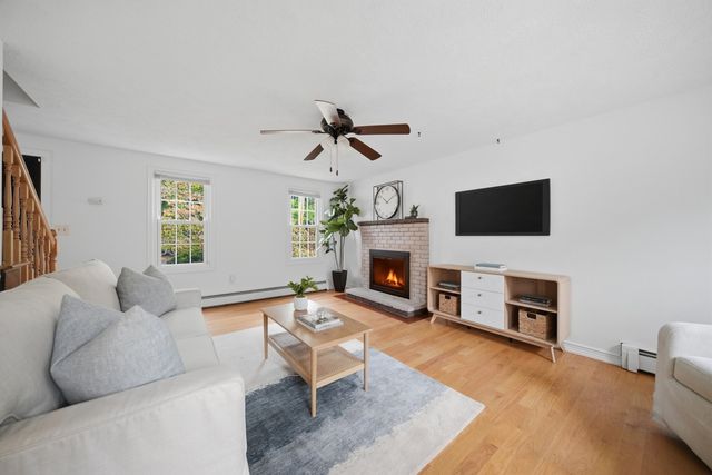76 Mount Pleasant, Lowell, MA 01850