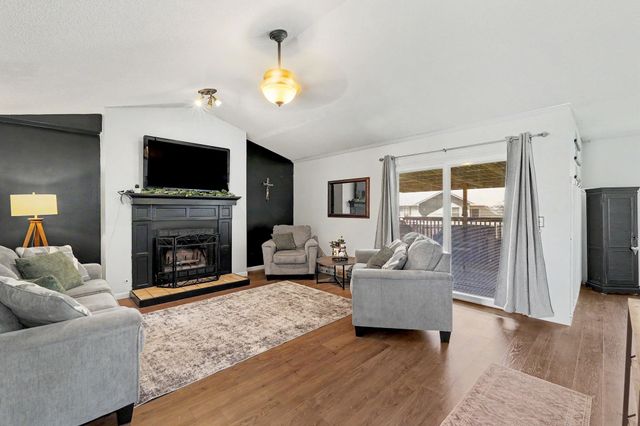 11614 W Delano Ct, Wichita, KS 67212