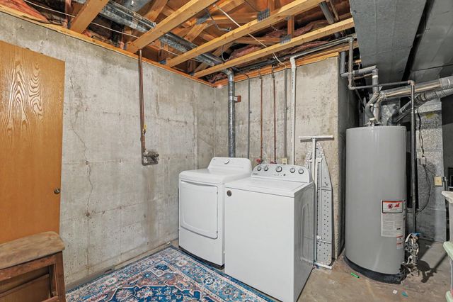 11614 W Delano Ct, Wichita, KS 67212