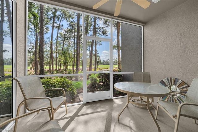 8253 Parkstone PL 106, Naples, FL 34120