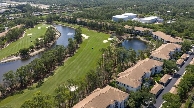 8253 Parkstone PL 106, Naples, FL 34120