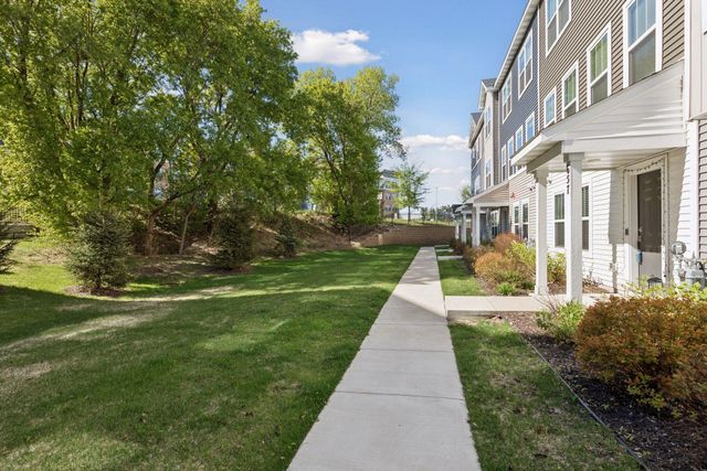 657 Village Drive 03, New Brighton, MN 55112