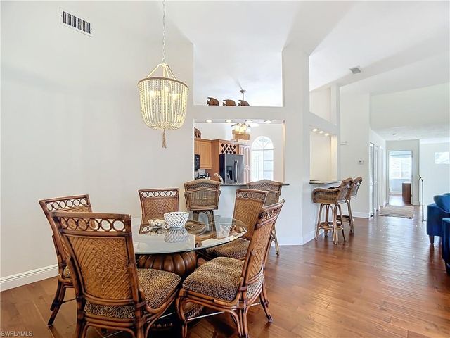 2860 CITRUS LAKE DR R-202, Naples, FL 34109