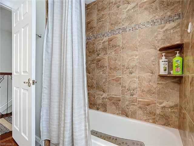 2860 CITRUS LAKE DR R-202, Naples, FL 34109
