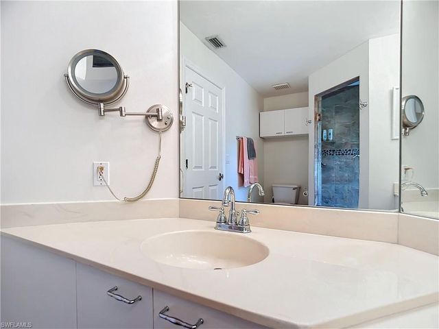 2860 CITRUS LAKE DR R-202, Naples, FL 34109