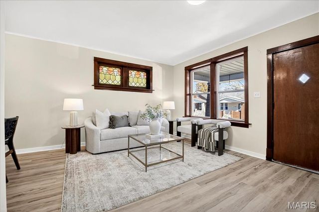 5441 Bates Street, St Louis, MO 63116