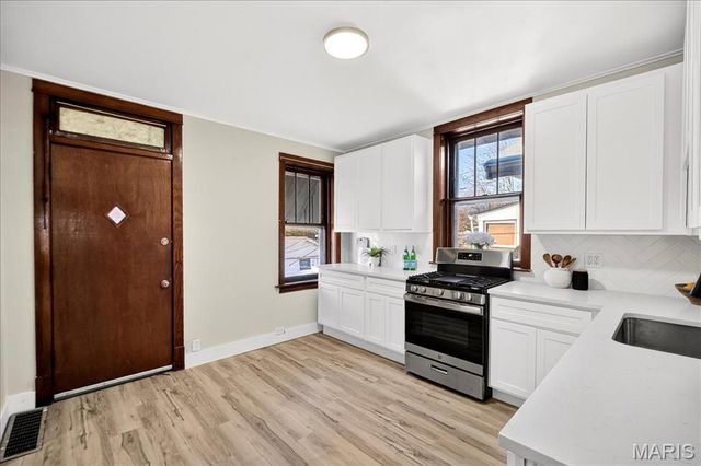 5441 Bates Street, St Louis, MO 63116