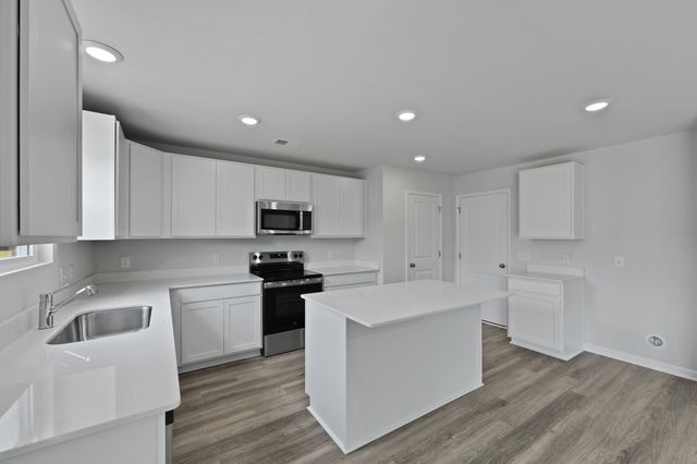 7063 Windham Way, Ladson, SC 29456