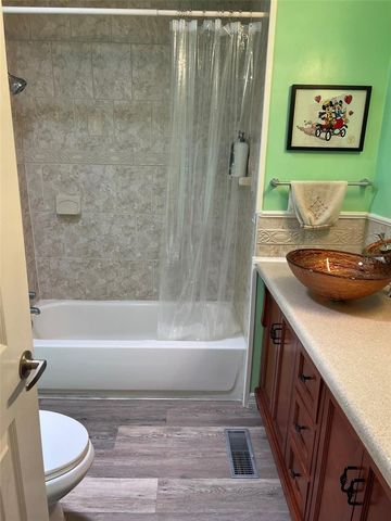 29250 US HIGHWAY 19 N 12, Clearwater, FL 33761