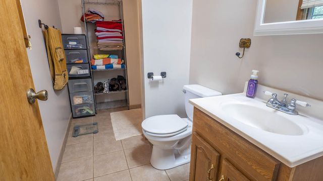 552 County Road 8500, West Plains, MO 65775