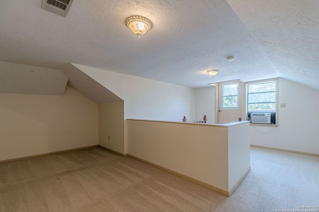 560 Bluff Ridge, New Braunfels, TX 78132
