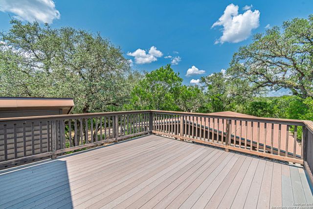 560 Bluff Ridge, New Braunfels, TX 78132