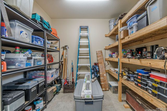 560 Bluff Ridge, New Braunfels, TX 78132