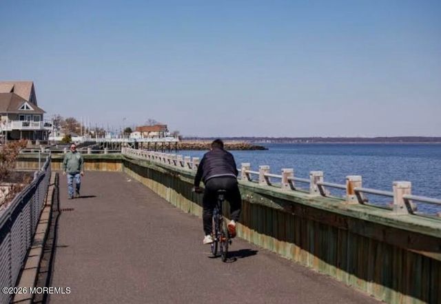 816 Center Street, Union Beach, NJ 07735