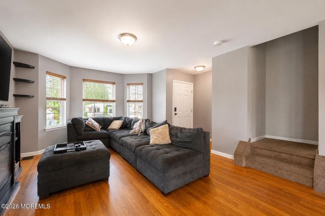 816 Center Street, Union Beach, NJ 07735
