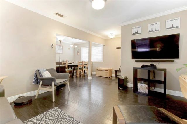 13158 Carl Street, Pacoima, CA 91331