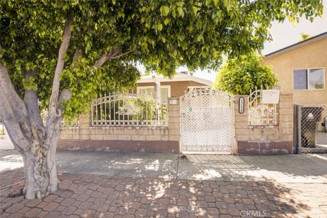13158 Carl Street, Pacoima, CA 91331