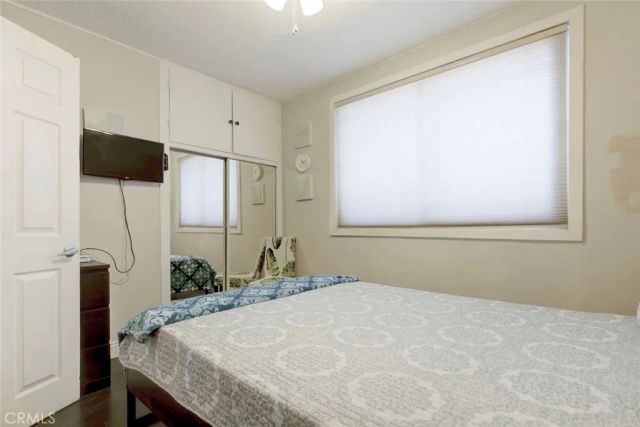 13158 Carl Street, Pacoima, CA 91331