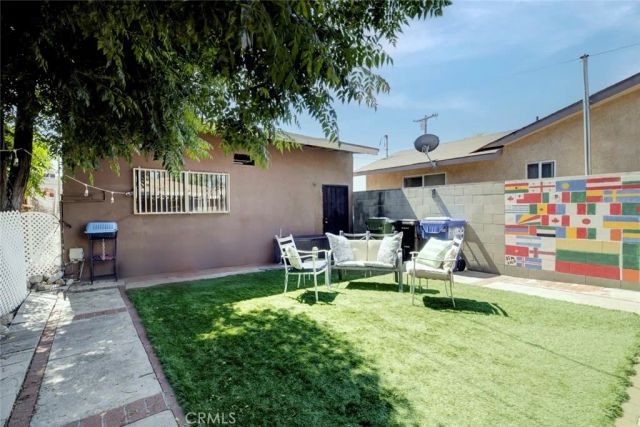13158 Carl Street, Pacoima, CA 91331