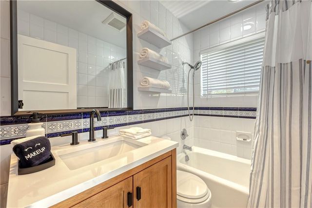268 Imperial Lane, Lauderdale By The Sea, FL 33308