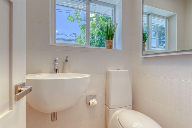268 Imperial Lane, Lauderdale By The Sea, FL 33308