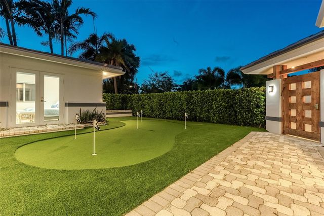 268 Imperial Lane, Lauderdale By The Sea, FL 33308