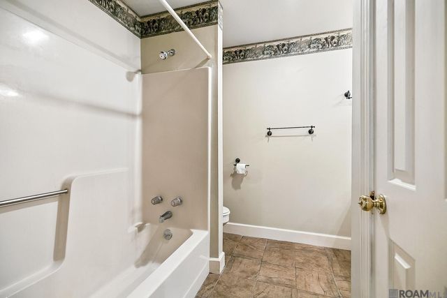 14370 Dallas Dr, Denham Springs, LA 70726