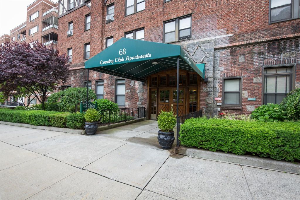 68 E Hartsdale Avenue 3K, Hartsdale, NY 10530