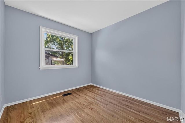1404 Mautenne Drive, Manchester, MO 63021