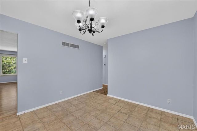1404 Mautenne Drive, Manchester, MO 63021