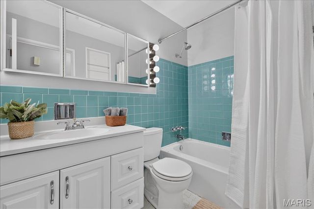 1404 Mautenne Drive, Manchester, MO 63021