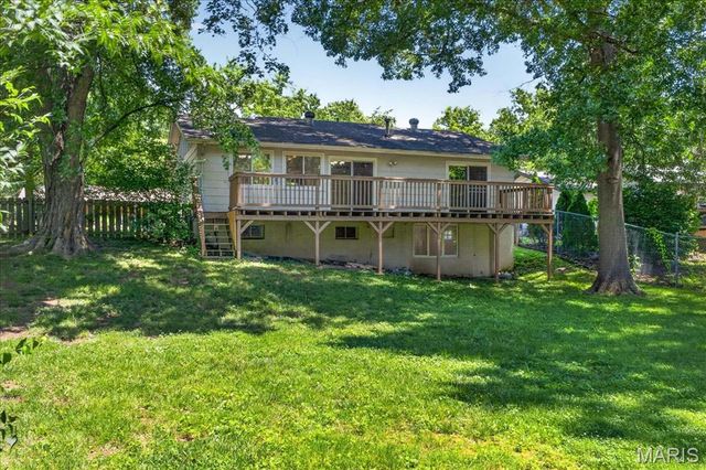 1404 Mautenne Drive, Manchester, MO 63021