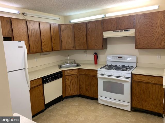 57 JUNIPER WAY, Trenton, NJ 08619