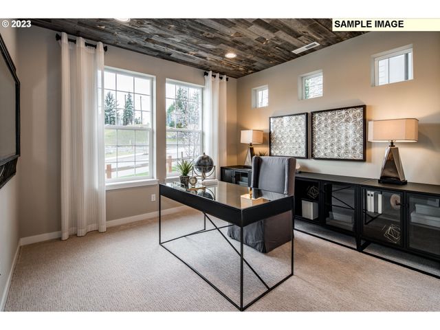 438 W HOLLY Cir, Washougal, WA 98671