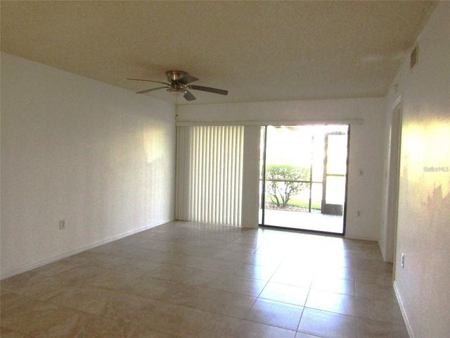 4434 WEYBRIDGE 81, Sarasota, FL 34235
