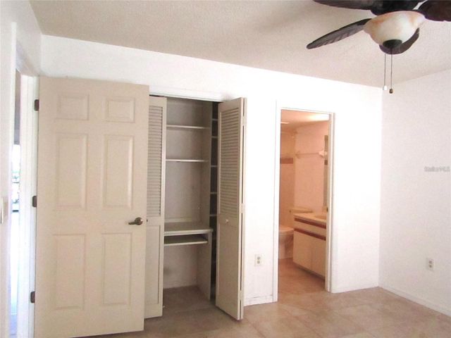4434 WEYBRIDGE 81, Sarasota, FL 34235