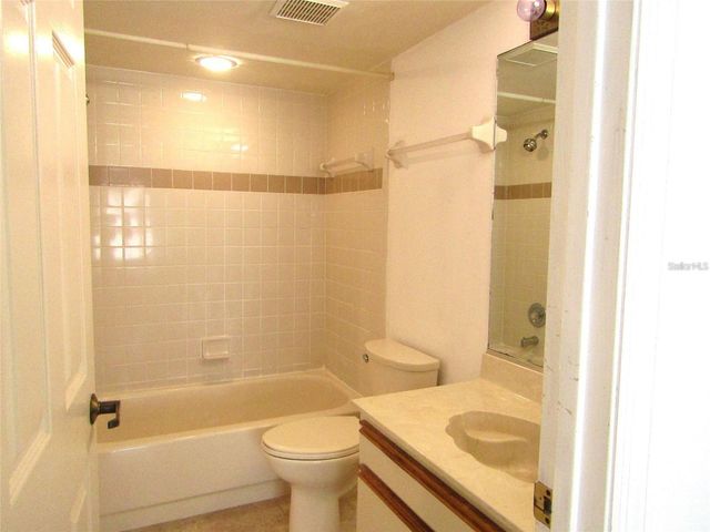 4434 WEYBRIDGE 81, Sarasota, FL 34235