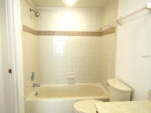 4434 WEYBRIDGE 81, Sarasota, FL 34235