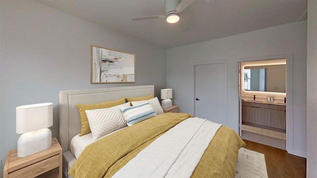 1941 Sawdust Road 406, The Woodlands, TX 77380