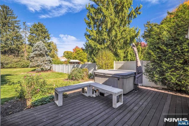 19 Crefeld Court 2, Lincoln Park Borough, NJ 07035