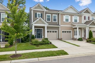 1073 Sweetleaf Dr, Franklin, TN 37064