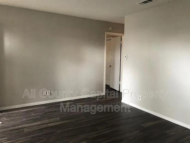 6508 S 1st ST 101, Austin, TX 78745